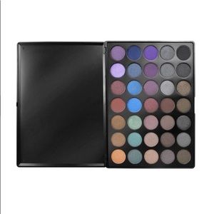35D - 35 COLOR DARK SMOKEY PALETTE MORPHE BRUSHES